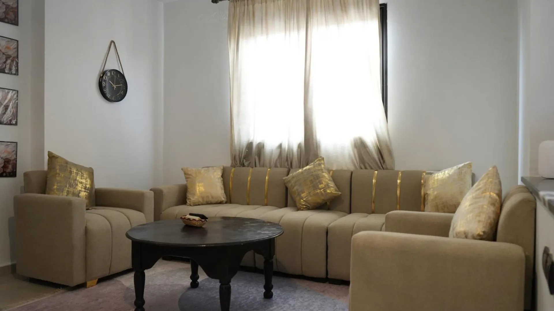 Bayt Al Atlas Marrakesh Hostel